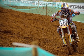 央视-塔图姆观战见证切尔西连败，比分优势难掩颓势引热议
