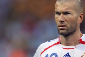 fifa-新规悬疑引发赛场变局，Ning赛事官方深陷争议漩涡，巴黎圣日耳曼前途未卜